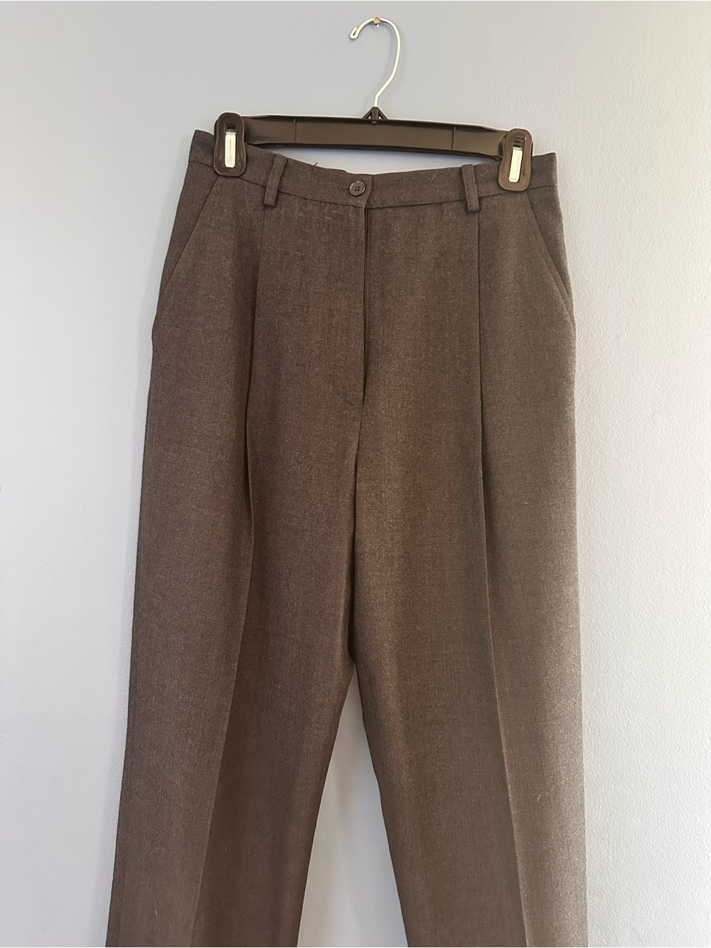 Brooks Brothers Men’s Tailored Pleated Dress Pants - Grey